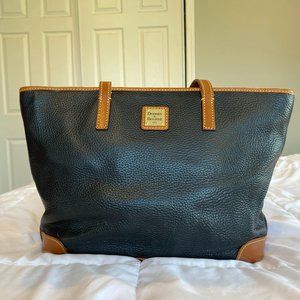 Dooney and Bourke purse